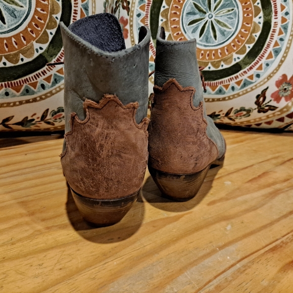 Vintage Spiegel Blue Leather Lace Up Pointed Toe Western Ankle Boot Womens 7.5 - Picture 5 of 10